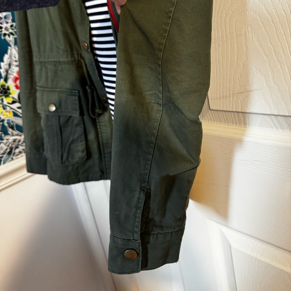 41 Hawthorn Chaplin Essentials Lined Hooded Anorak Jacket in olive green medium - Picture 6 of 8